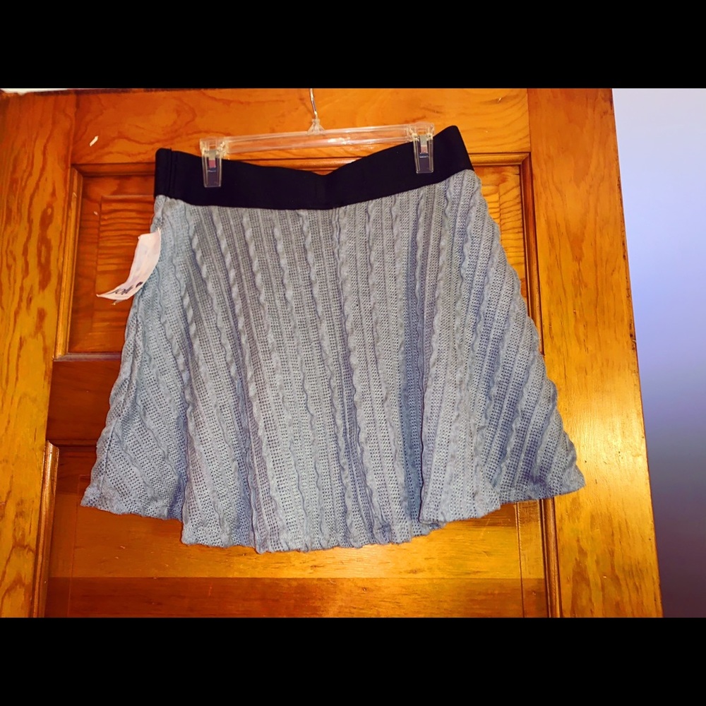 Causal skirt